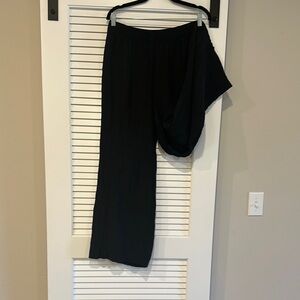 Black Textured Women's Pants